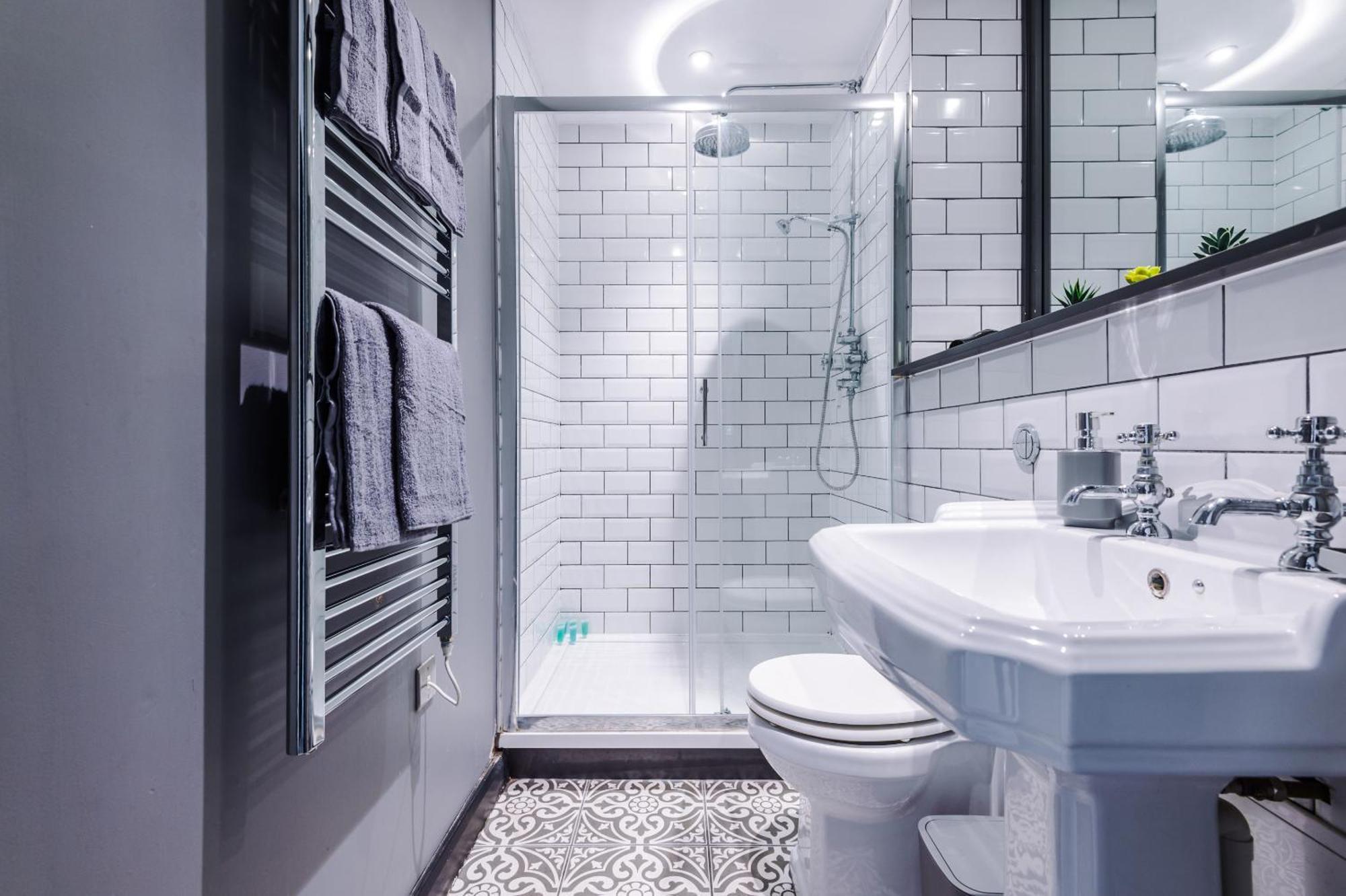 Luxury 2 King Beds In City Centre 리즈 외부 사진